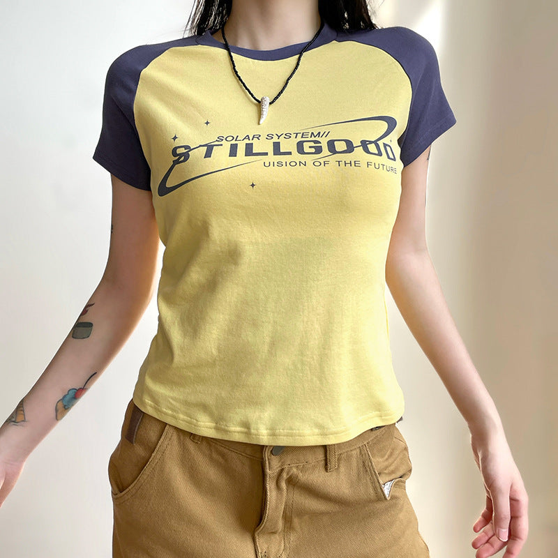 Contrasting Letter Print Raglan Top For Women In Cotton Knit Short Sleeve Style