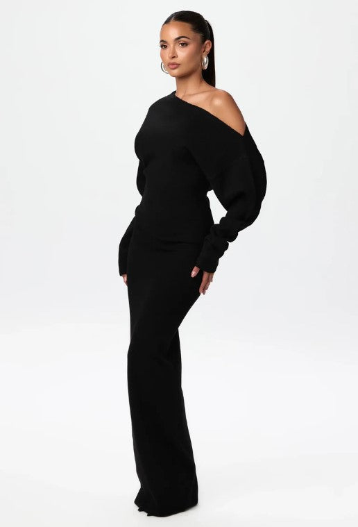 Slim Off-Shoulder Knitted Bodycon Long Sleeve Maxi Dress