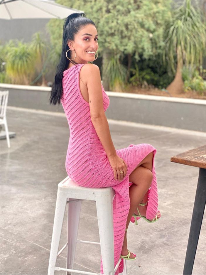 Sleeveless Knitted Fitted Dress With High Waist