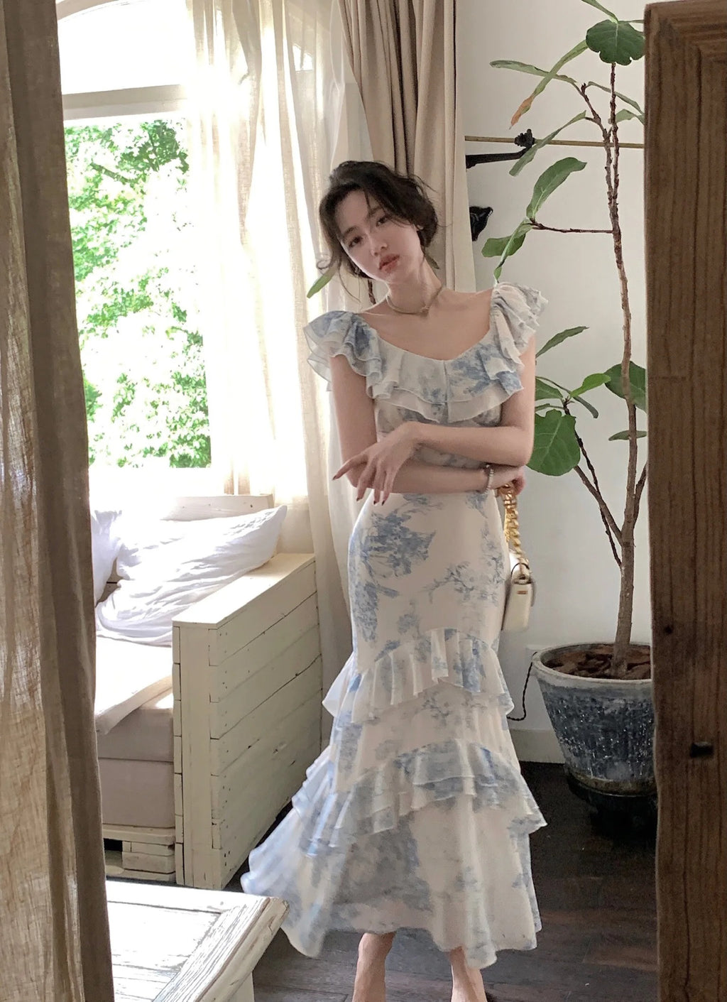 Floral Ruffle Dress With High Waist And Fishtail Skirt In Beige Blue Flower Print