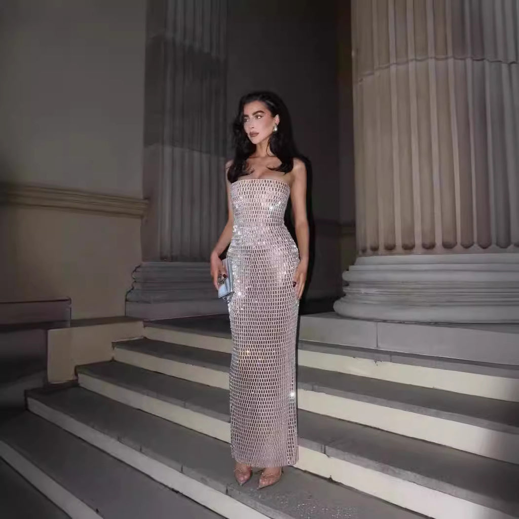 Elegant Banquet Evening Gown With Tube Top And Sleek Tight Skirt In Solid Colors