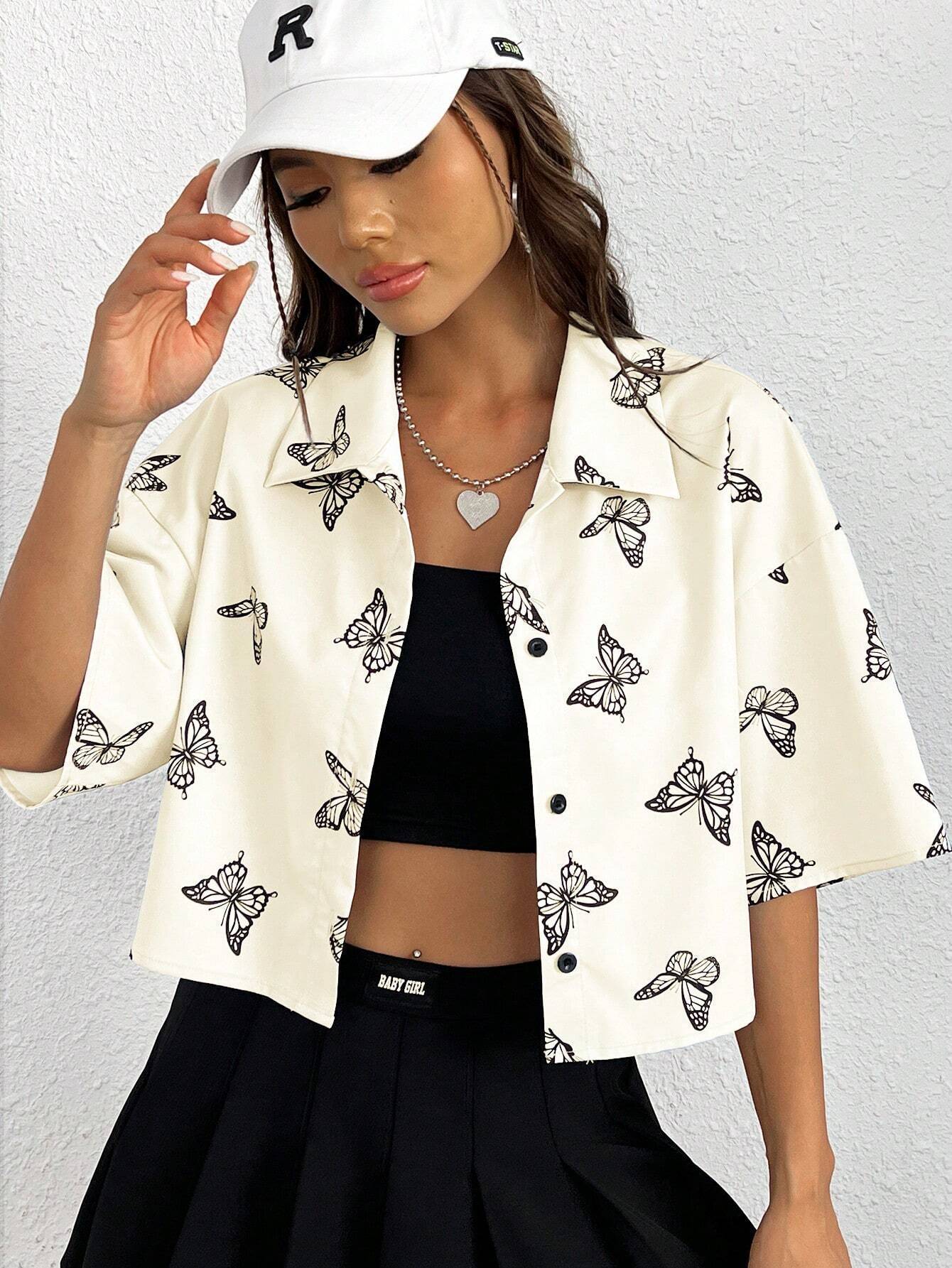 Butterfly Print Loose Shirt for Casual Chic in White and Blue