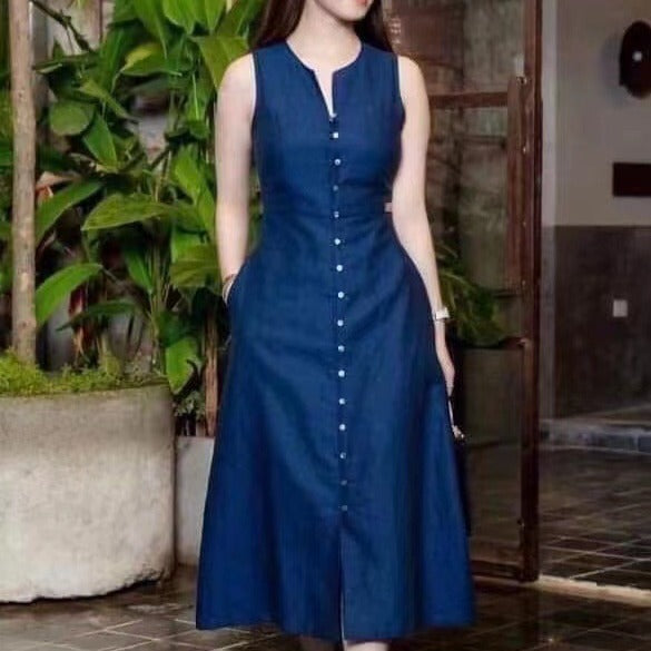 Stylish And Elegant Printed Dress With A-Line