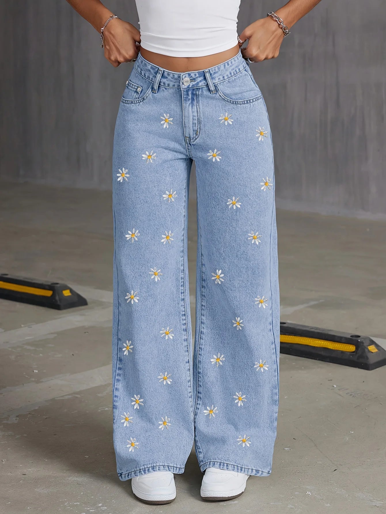 Retro Vintage Floral Embroidered Denim Wide Leg Jeans