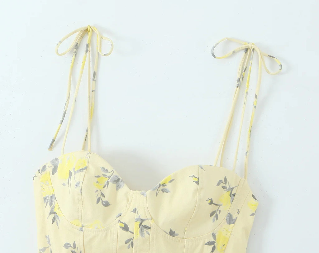 Whimsical Floral Poplin Suspender Top With Versatile Charm