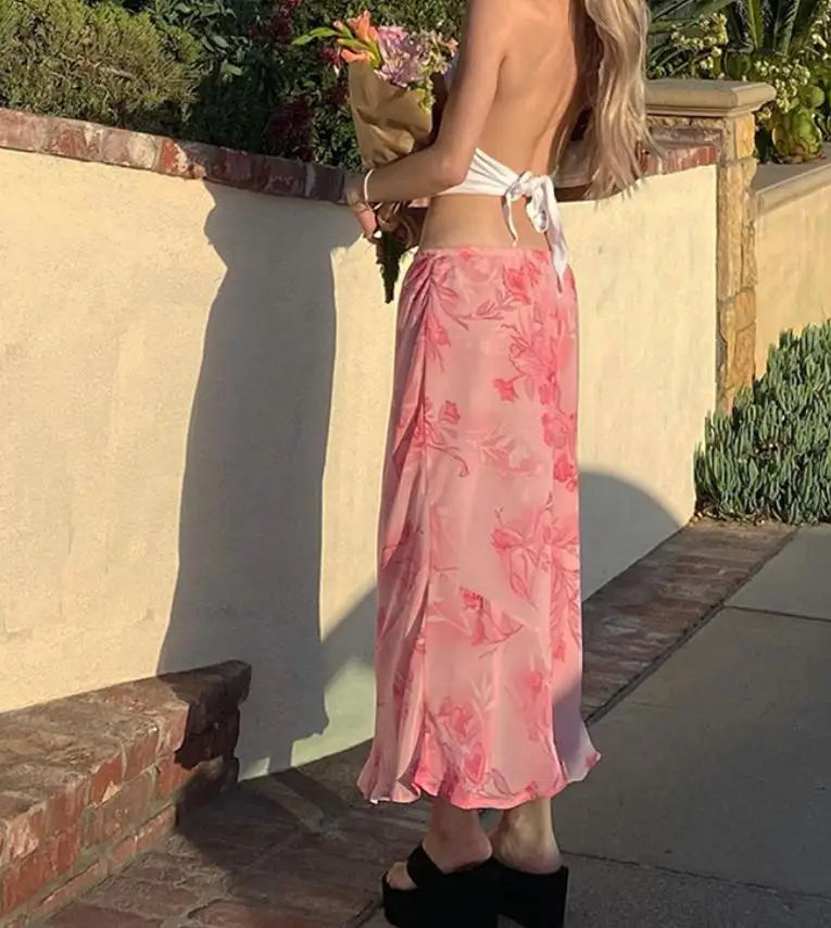 Vintage Floral Pink Dress With Flowing Skirt