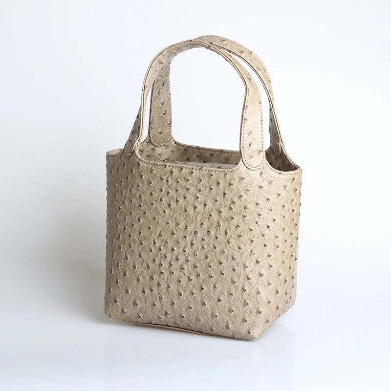 Ostrich-Pattern Bucket Bag Chic Leather Tote With Elevated Everyday Elegance