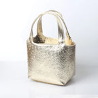 Ostrich-Pattern Bucket Bag Chic Leather Tote With Elevated Everyday Elegance