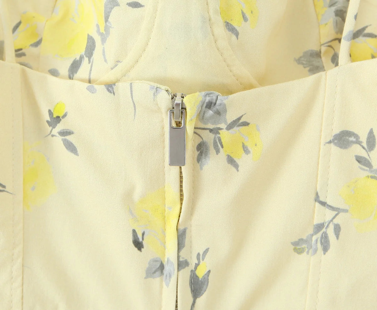 Whimsical Floral Poplin Suspender Top With Versatile Charm