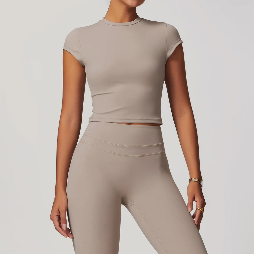 Breathable Crop Top For Women Lightweight Yoga And Workout Wear