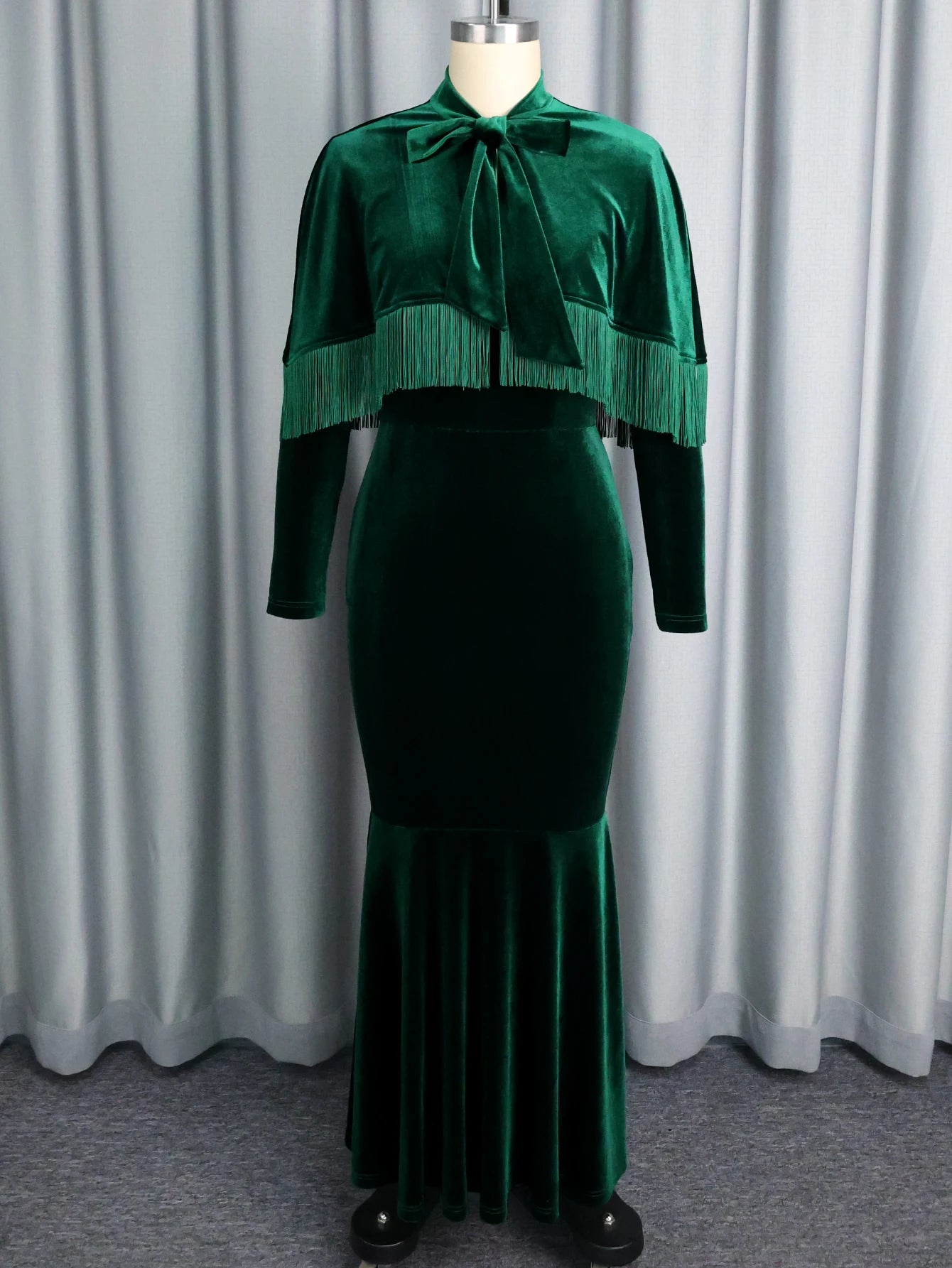 Long Sleeve Velvet Tassel Cape Evening Gown Emerald Green