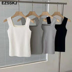 White Knit Tank With U Neck Sleeveless Summer Tee Vintage