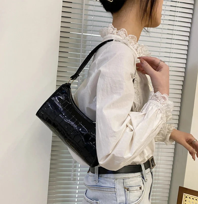 Alligator Pattern PU Leather Underarm Messenger Bag For Women