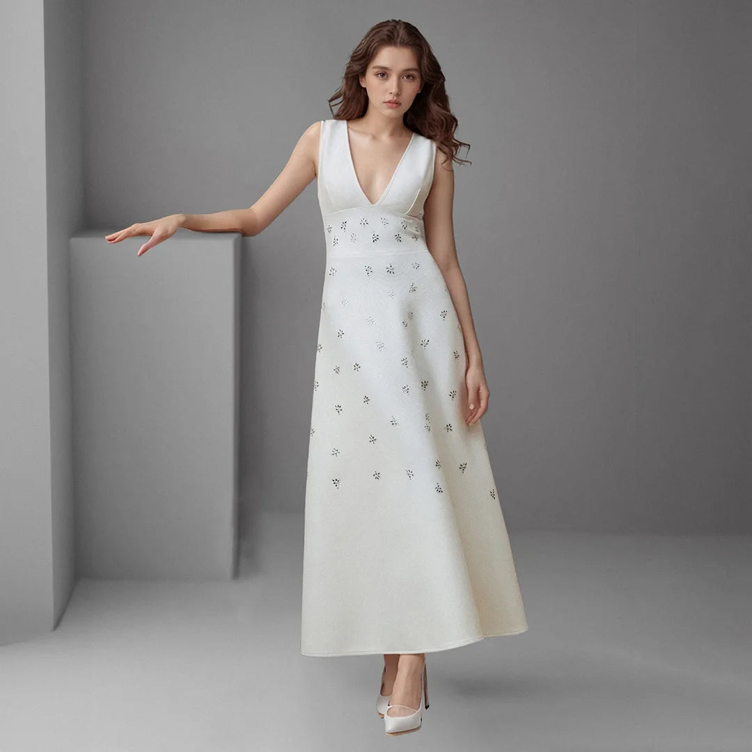 Elegant Ball Gown Dress Evening Wear V Neck Natural Waist Beaded Diamond Embellishments
