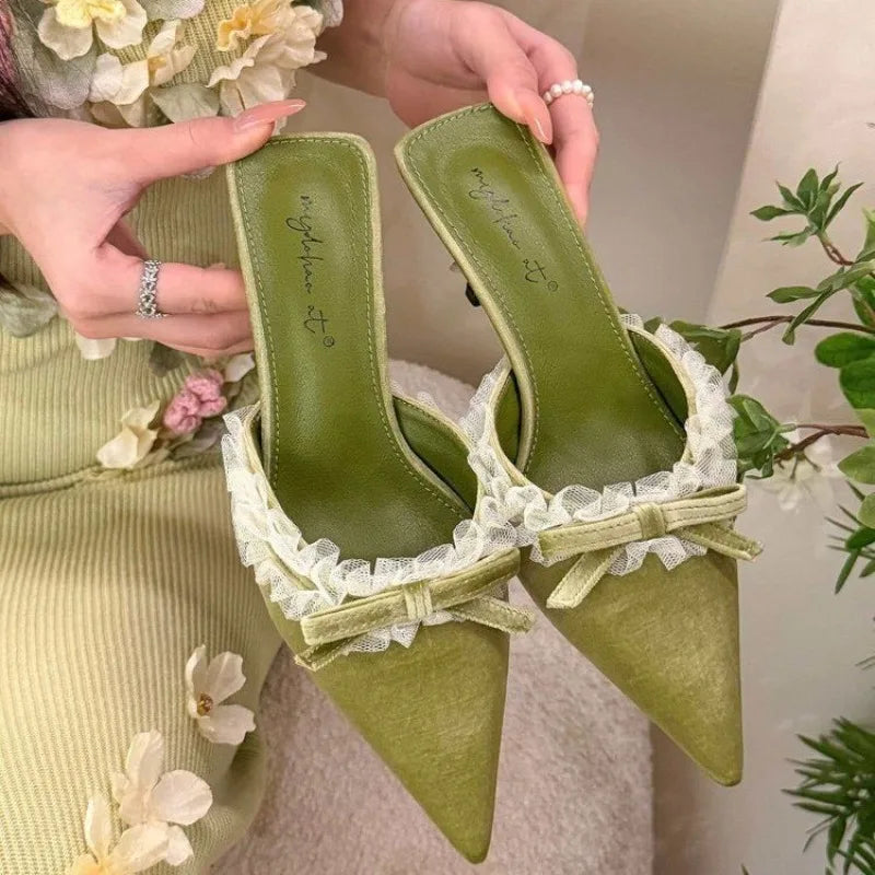Velvet Lace Bow Heels For Elegant Outfits With Delicate Silhouette And Timeless Charm