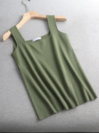 White Knit Tank With U Neck Sleeveless Summer Tee Vintage