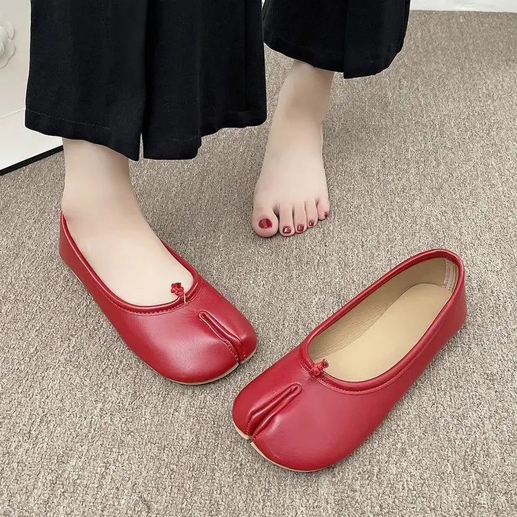 Tabi Style Leather Flats For Women Cozy Split Toe Slip On Shoes