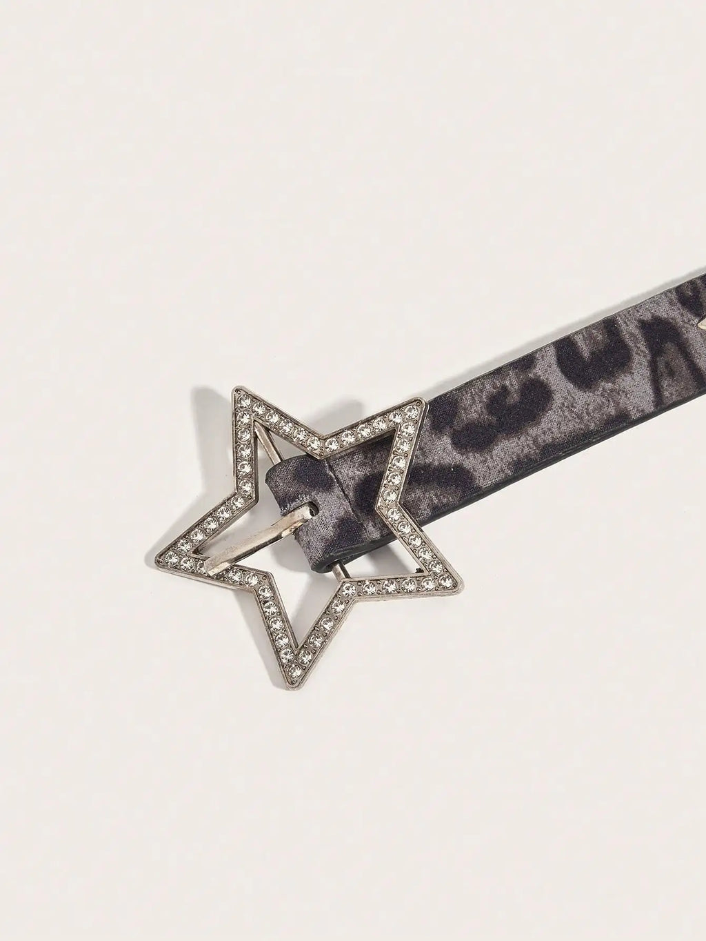 Star Studded Hollow Metal Belt for Women, Chic Everyday Accessory
