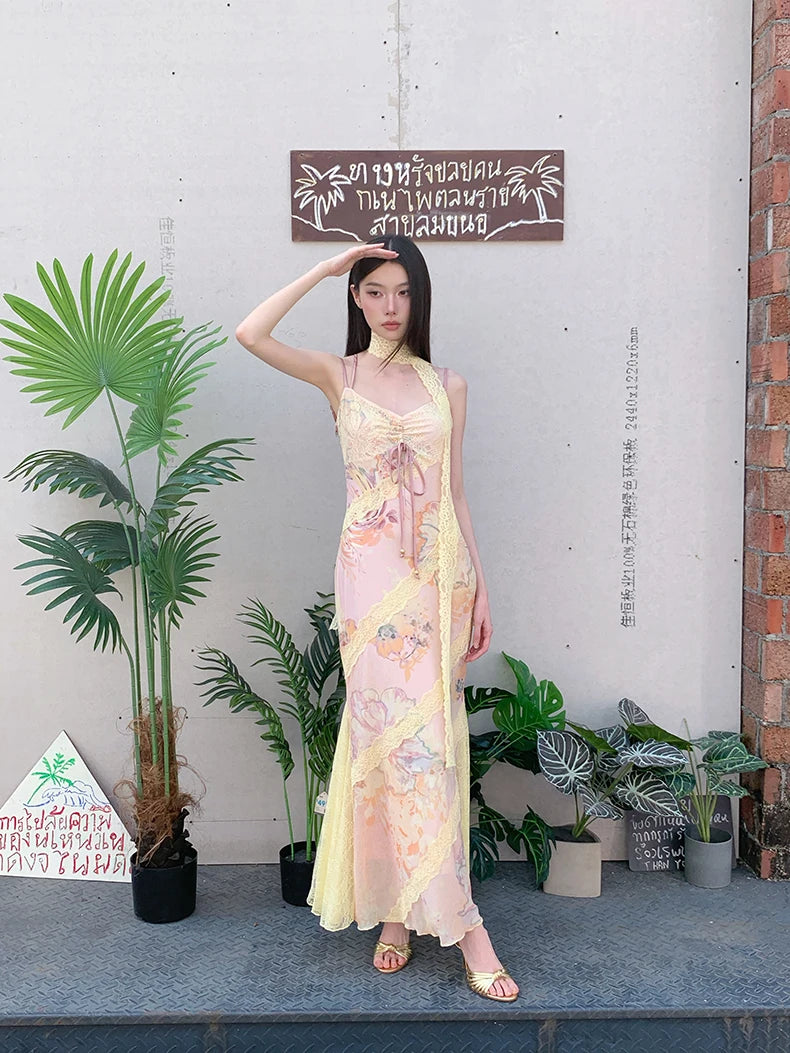 Romantic Floral Lace Long Mermaid Dress With Backless Silhouette