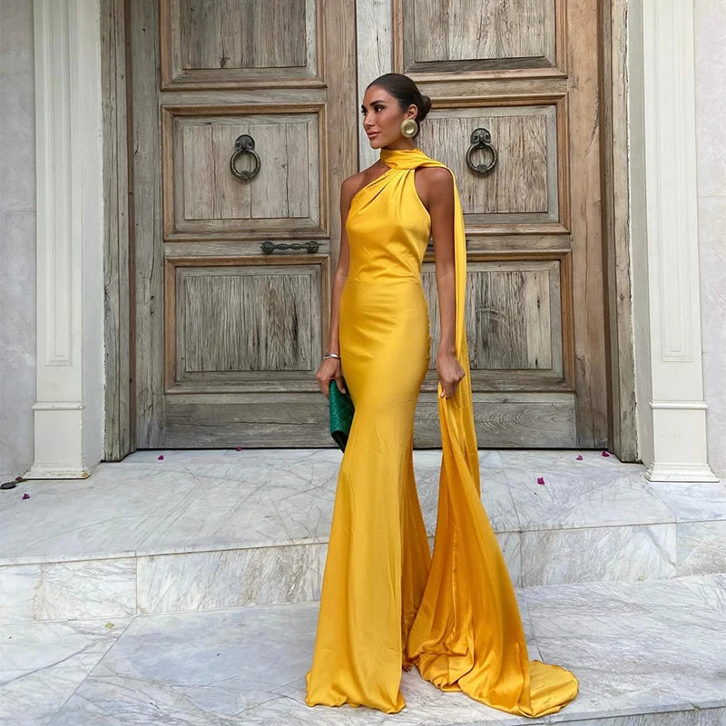 Sexy Satin Ribbon Backless Halter Dress For Elegant Evening Gown