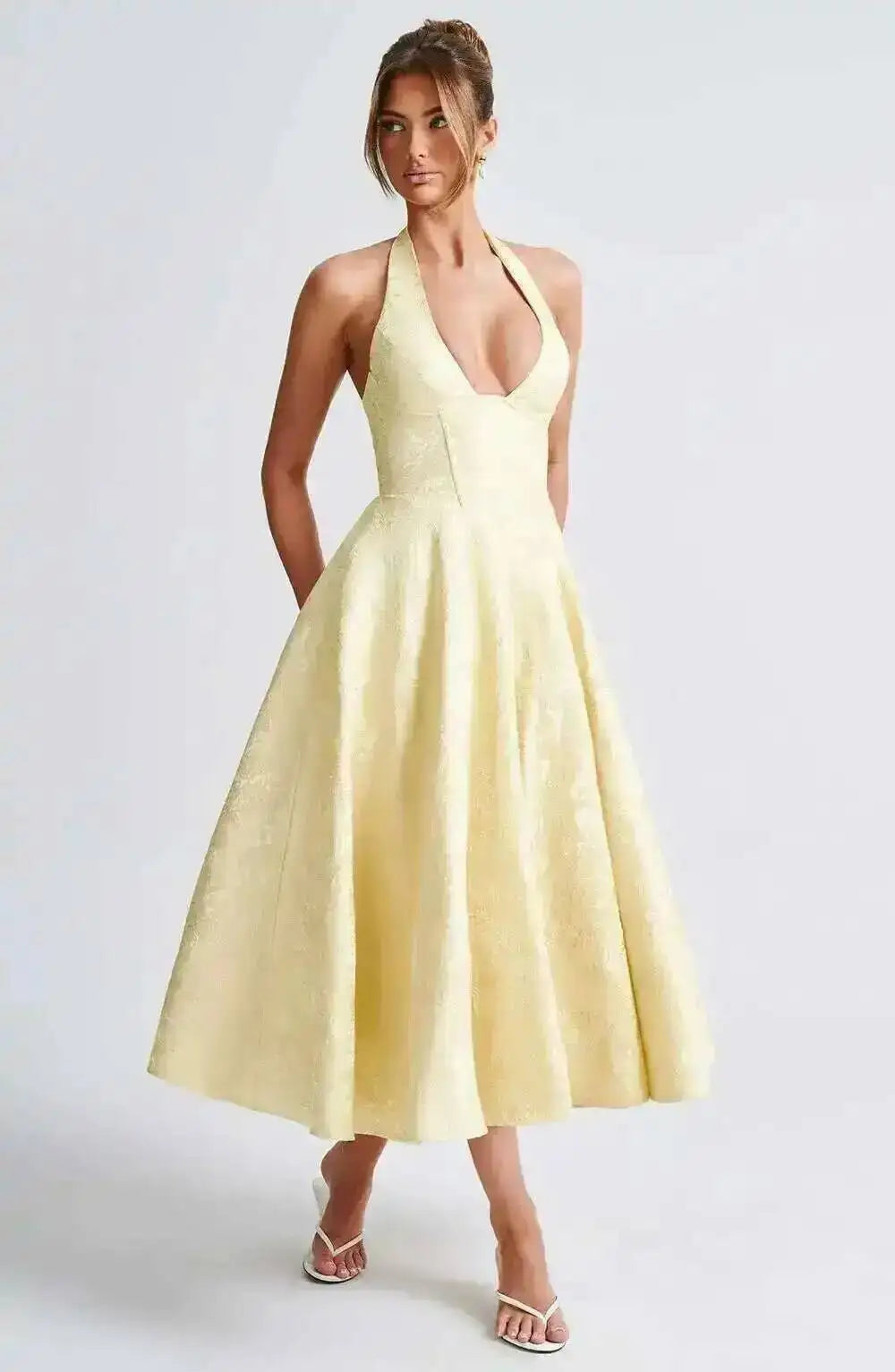 Backless Halter Evening Dress With Lace Jacquard For Elegant Special Occasions