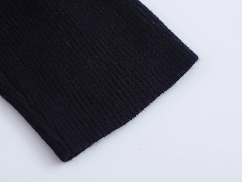 Knit Black Long Flute Dress With Buckle Detail