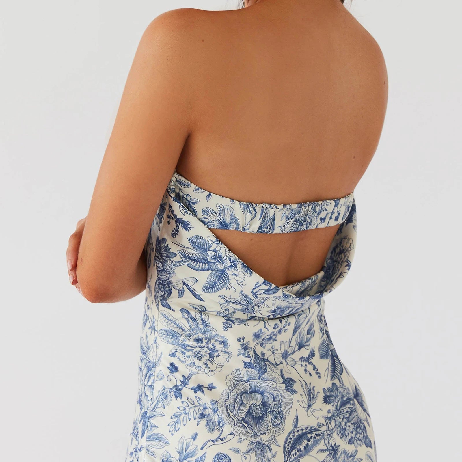 Floral Strapless Sleeveless Maxi Dress With Bodycon Silhouette