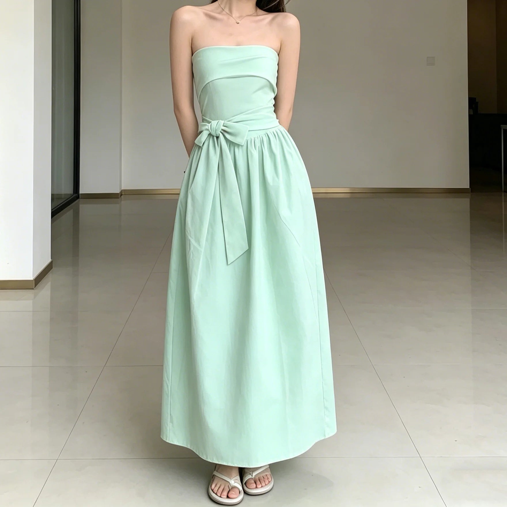 Strapless Bow Tie Maxi Dress With Cinched Waist Elegant Flowing A Line Gown