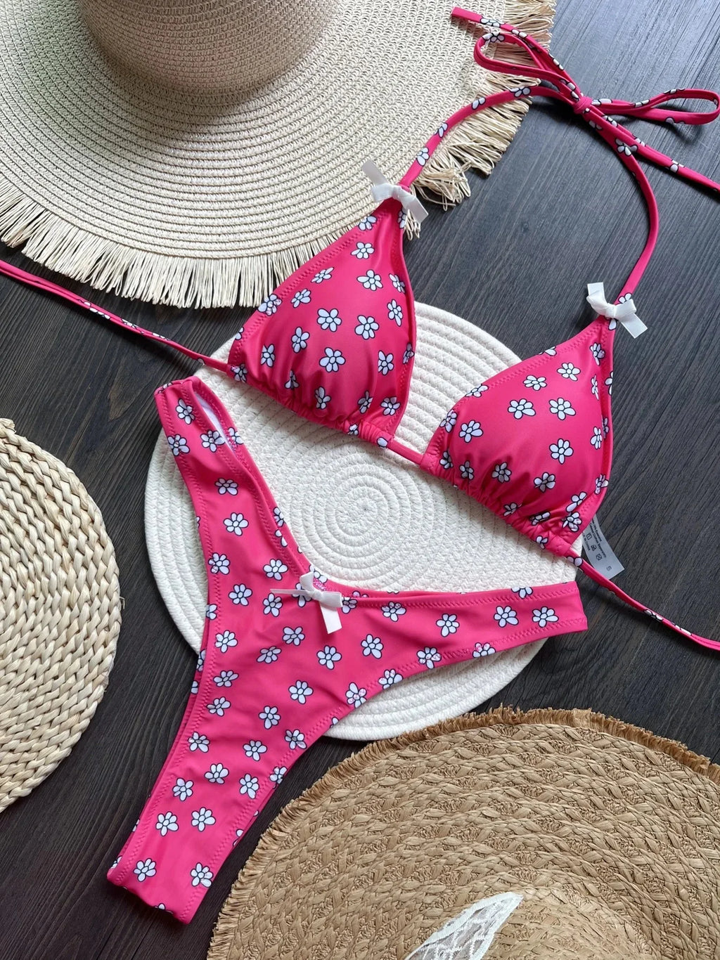 Floral Halter Bikini Set With High Leg Cut Two-piece Swimwear
