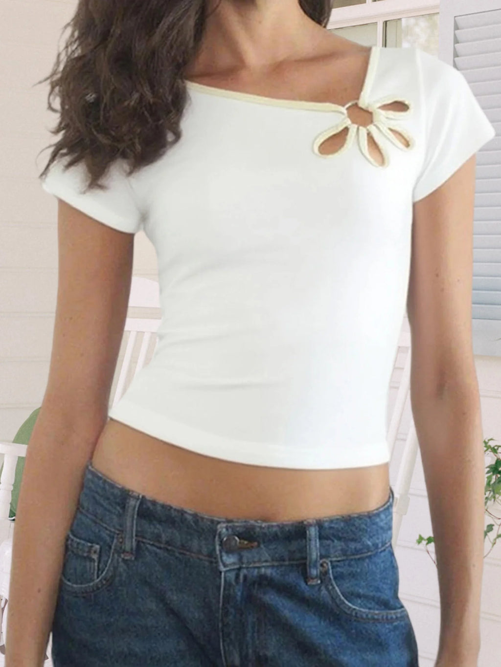 Nostalgic Streetwear Tee With Hollow Flower Cutout Slim Fit Half Sleeve For Women