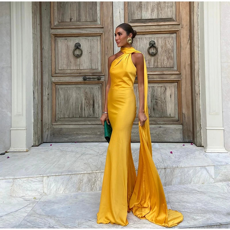Sexy Satin Ribbon Backless Halter Dress For Elegant Evening Gown