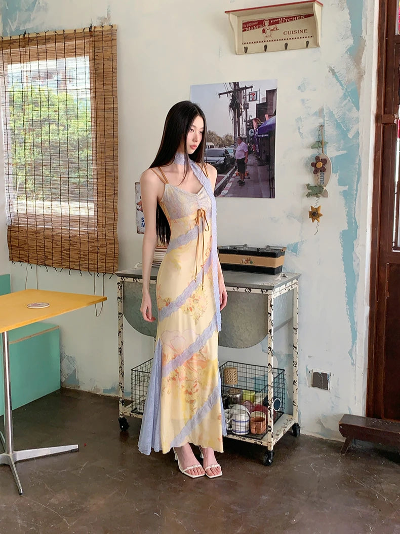 Romantic Floral Lace Long Mermaid Dress With Backless Silhouette