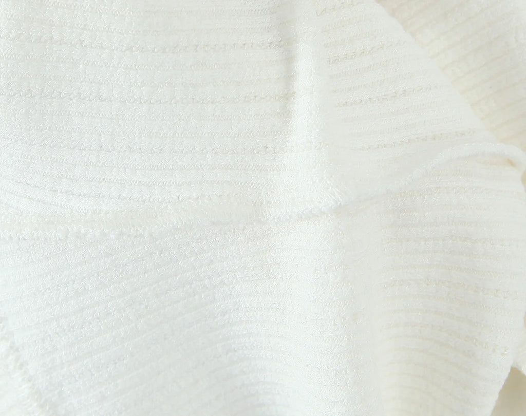 O Neck Slim White Cotton Tee For Women Short Sleeve