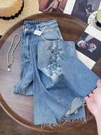 Vintage Embroidered Denim Jeans With High Waist Slim Fit And Beaded Details
