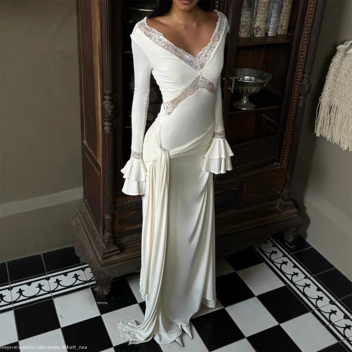 Hollow Out Maxi Dress With Ruched Details Patchwork Lace V Neck Long Sleeve