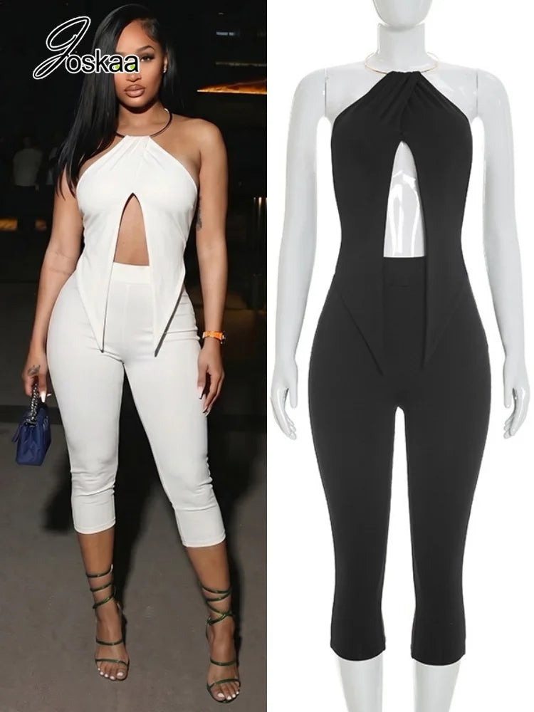 Urban Halter Crop Top And High Waist Capri Set With Metal Ring Detail Two-piece