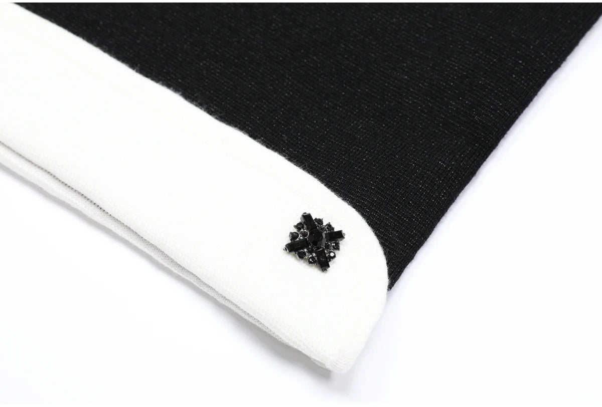 Diamond Buckle Knit Top With Elastic Fit Long Sleeve Pullover Round Neck For Women