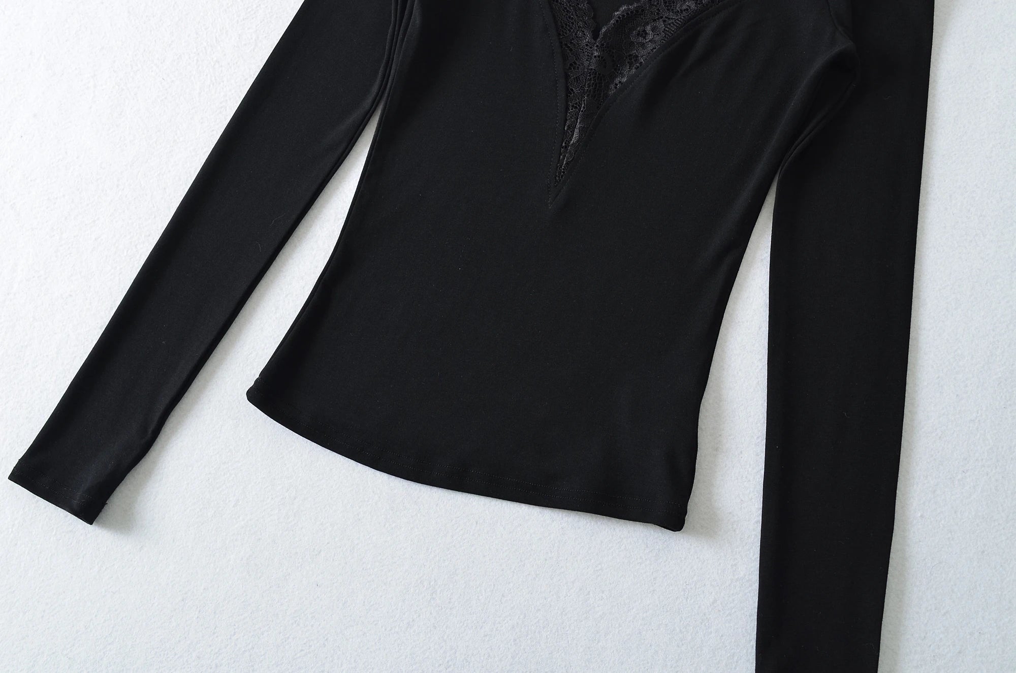 Lace Splice Long Sleeve Vneck Top For Night Out Chic