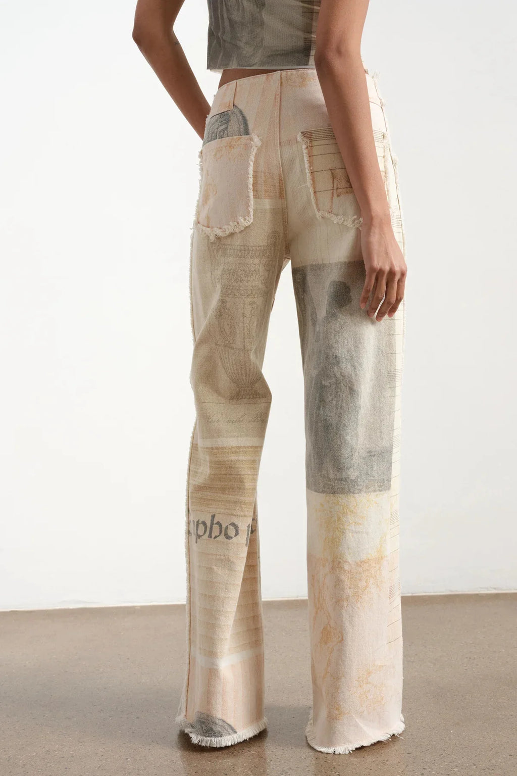 Women's Off White Wide Leg Jeans American Retro Loose Fit Printed Design Floor Length Denim Pants High Waist Trousers