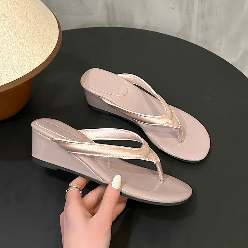 Women Slides With Non Slip Grip Clip Toe Comfort Elevated Street Style