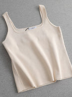 White Knit Tank With U Neck Sleeveless Summer Tee Vintage