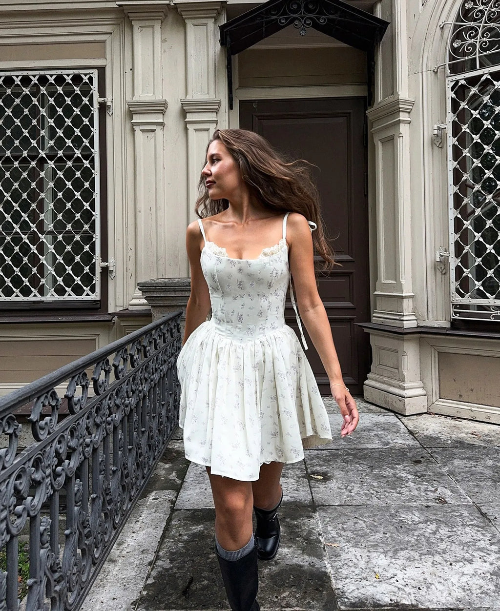 Floral Square Neck Sleeveless Bodycon Pleated Mini Dress