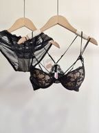 Lace Front Closure Lingerie Set For Women Wirefree Push Up Bra Delicate Straps Lightweight Comfort