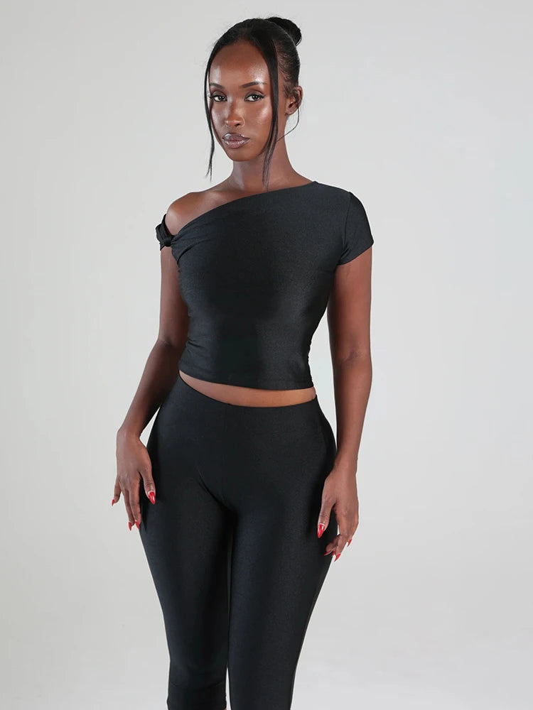 Midnight Knot Crop Top And Capri Set With Diagonal Collar