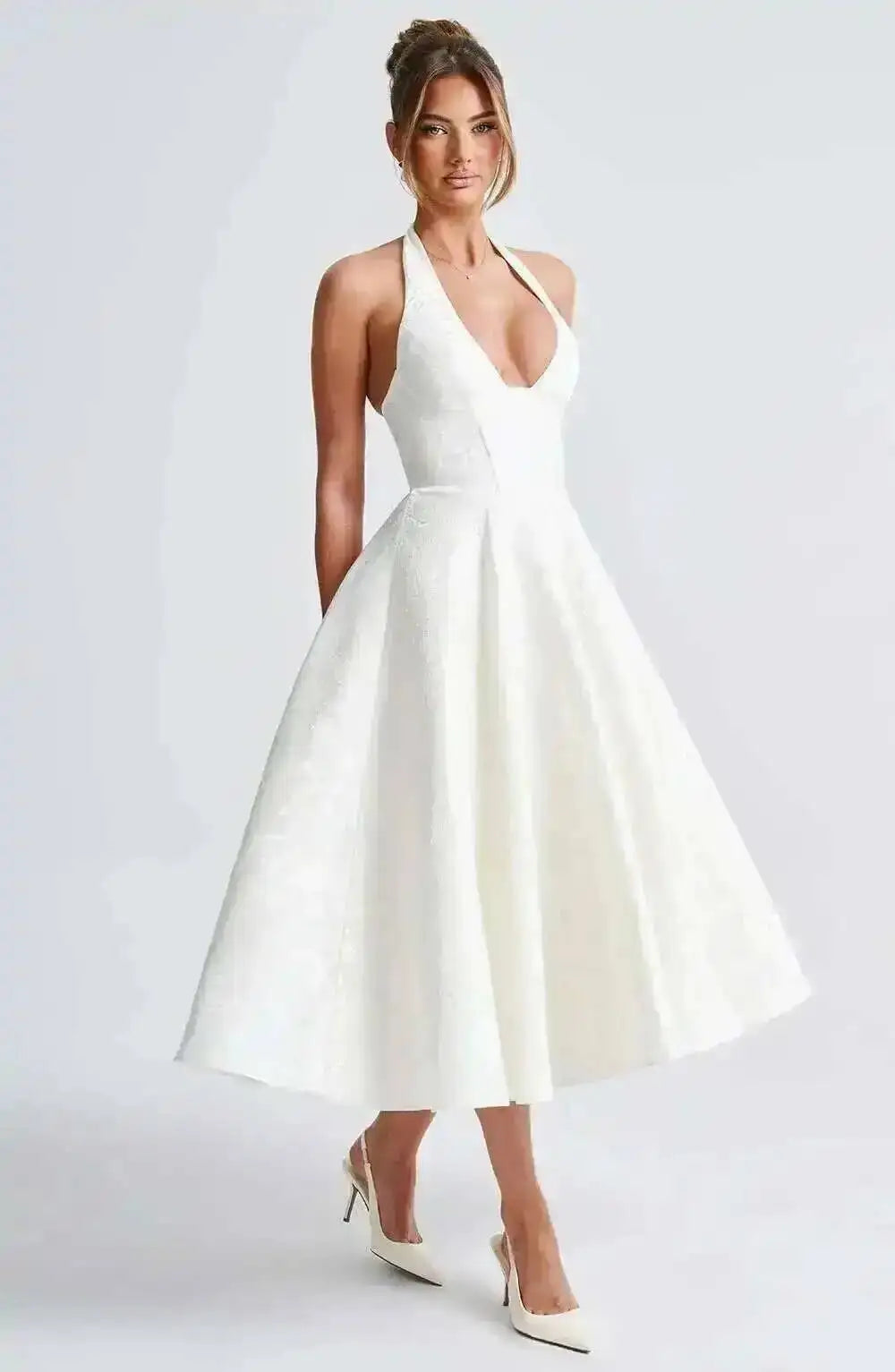 Backless Halter Evening Dress With Lace Jacquard For Elegant Special Occasions