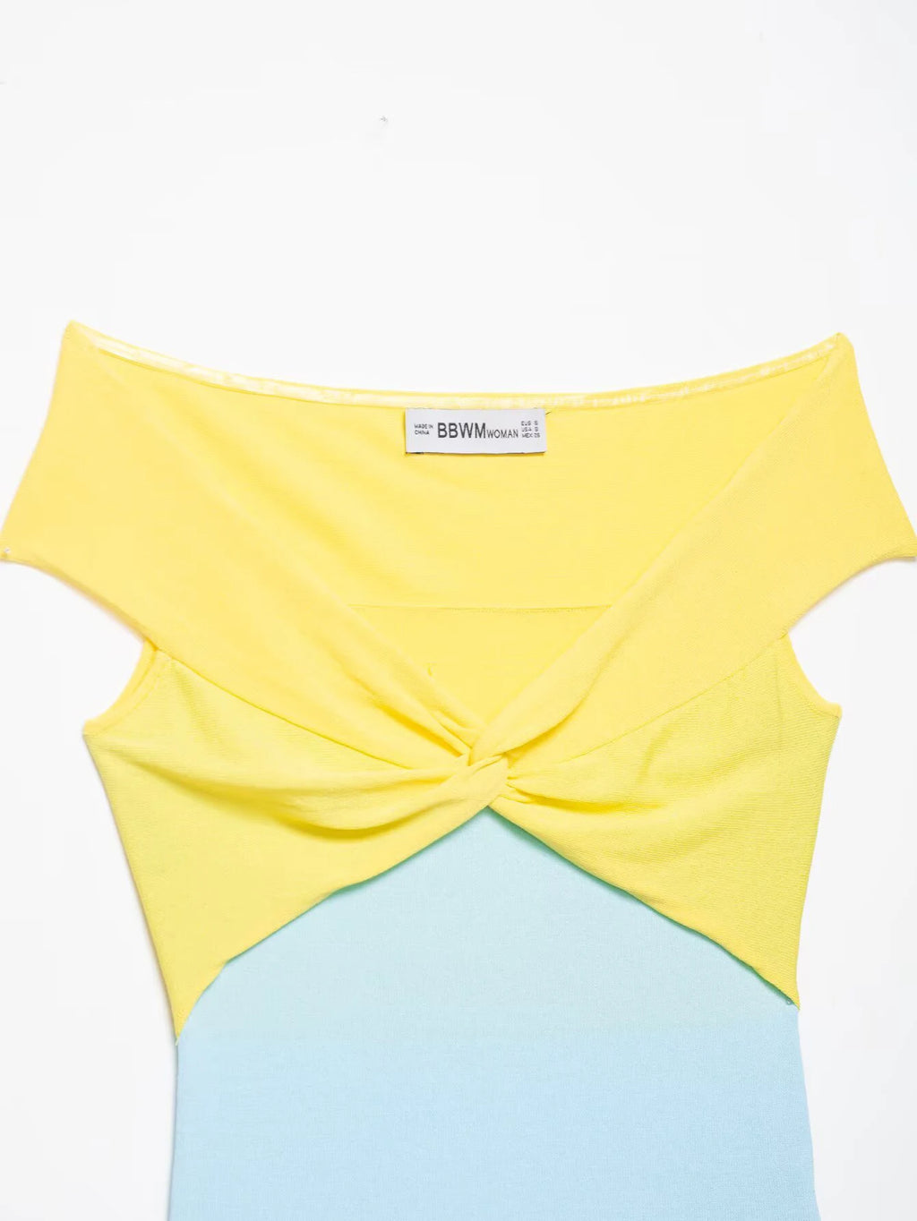 Breeze Knit Top With Knot Detail For A Silky Slim Fit