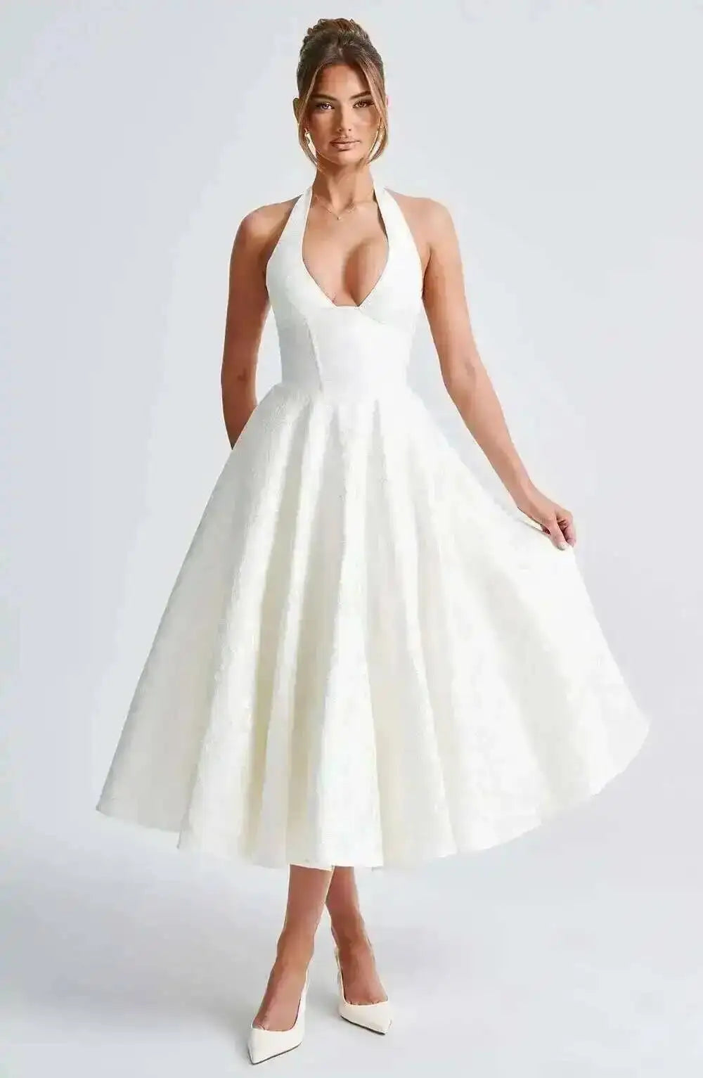 Backless Halter Evening Dress With Lace Jacquard For Elegant Special Occasions