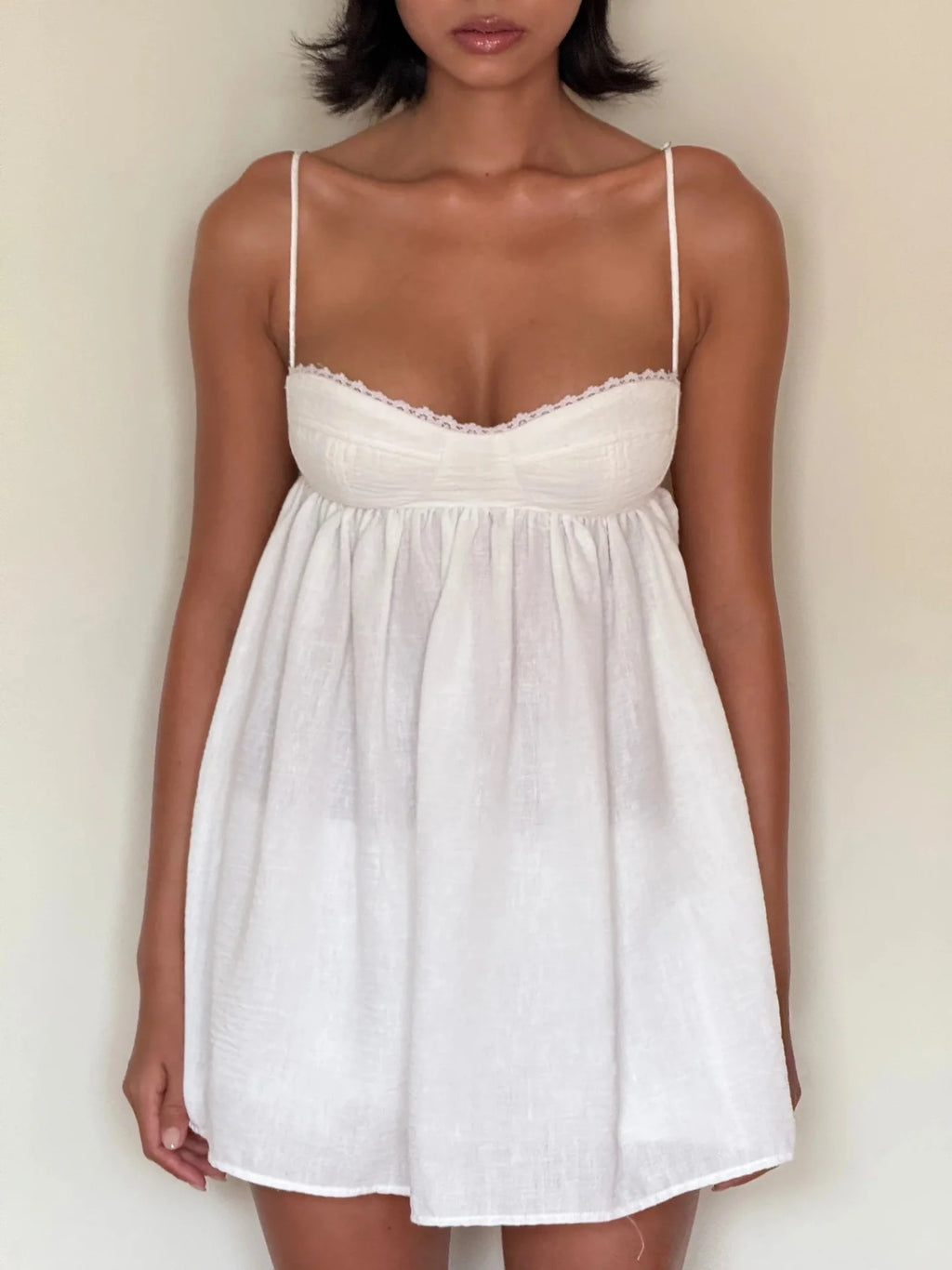 Women White Lace Trim Spaghetti Strap Babydoll Mini Dress