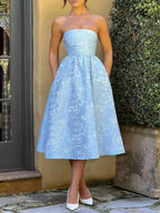 Backless Halter Evening Dress With Lace Jacquard For Elegant Special Occasions