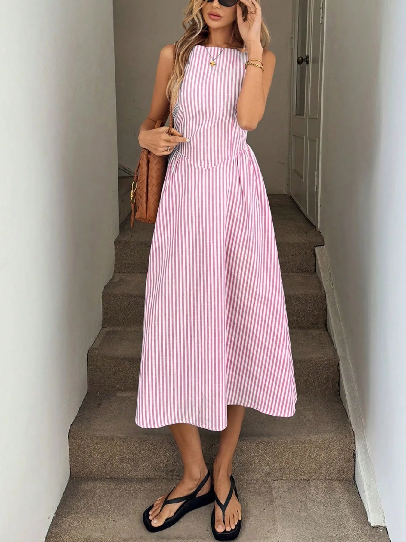 Slimming Vertical Stripe Sleeveless Dress With Elegant Flair